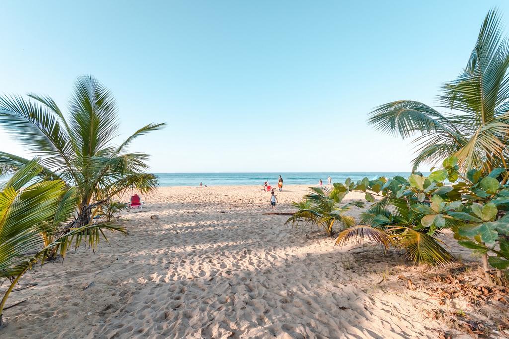Ventana Al Atlantico At Arecibo 681 Ocean Drive Διαμέρισμα Islote Εξωτερικό φωτογραφία