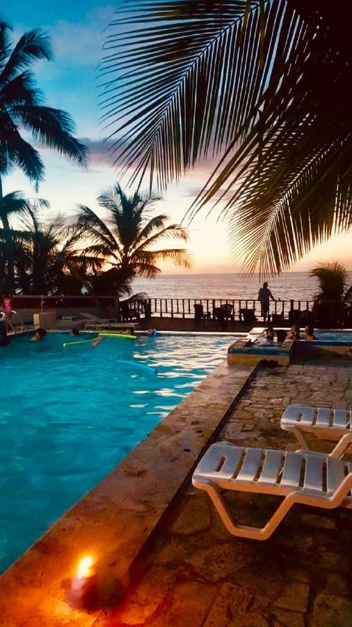 Ventana Al Atlantico At Arecibo 681 Ocean Drive Διαμέρισμα Islote Εξωτερικό φωτογραφία