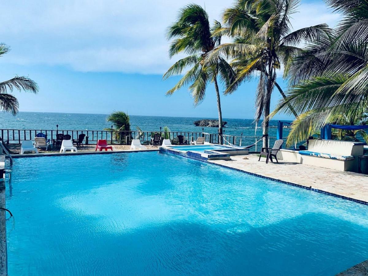 Ventana Al Atlantico At Arecibo 681 Ocean Drive Διαμέρισμα Islote Εξωτερικό φωτογραφία